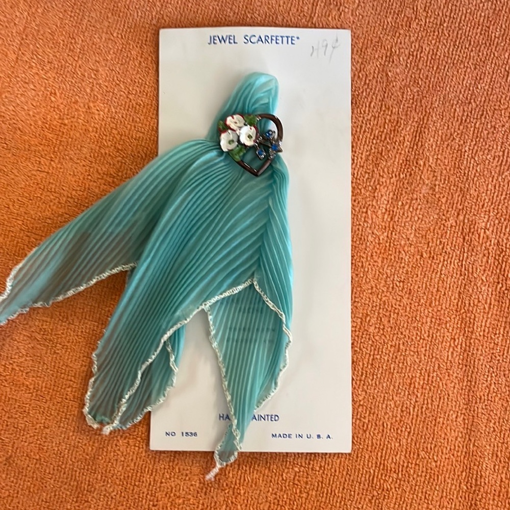 New Vintage Jewel Scarfette